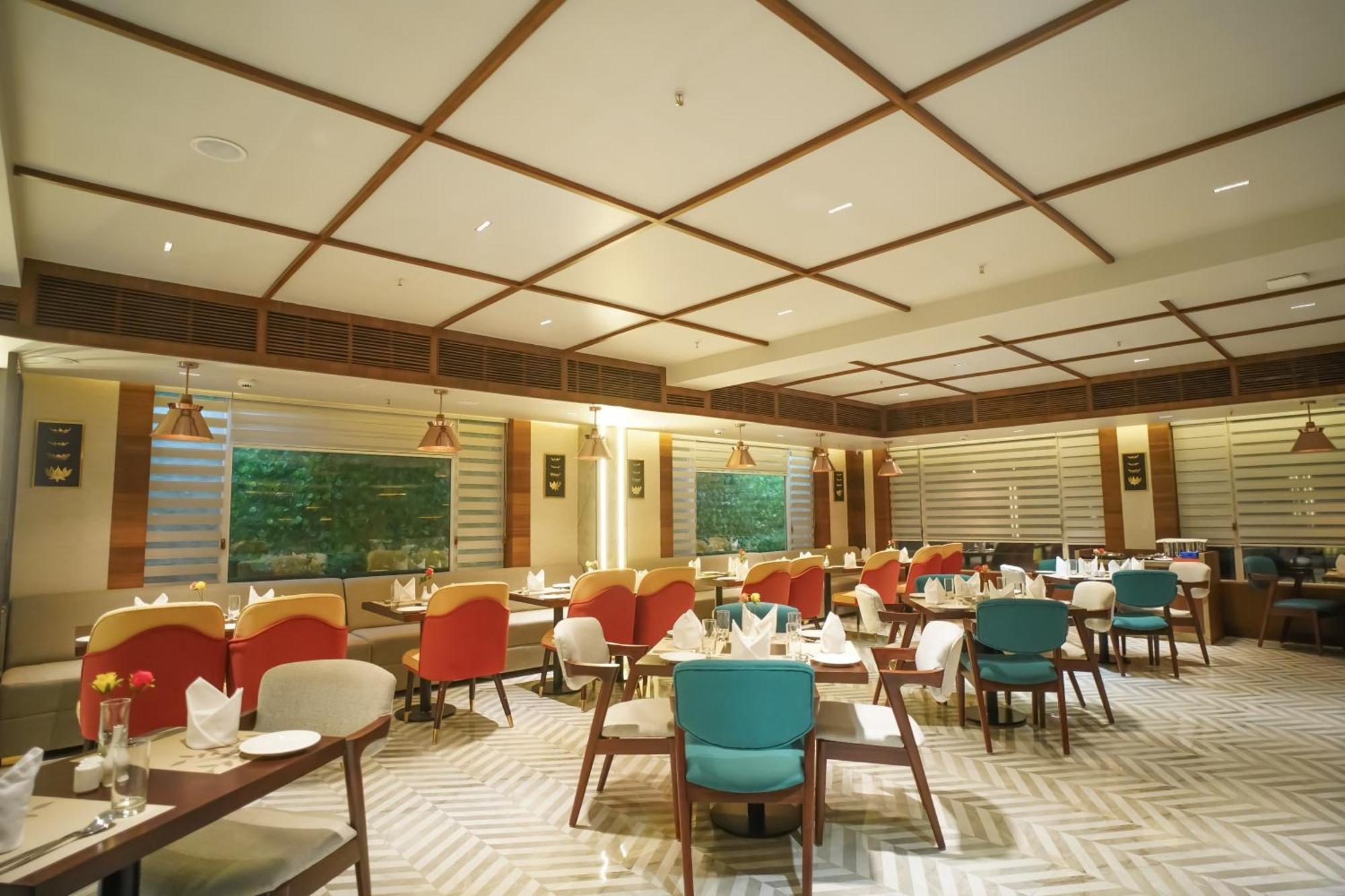 Ishaan Sarovar Portico Deoghar Exterior foto